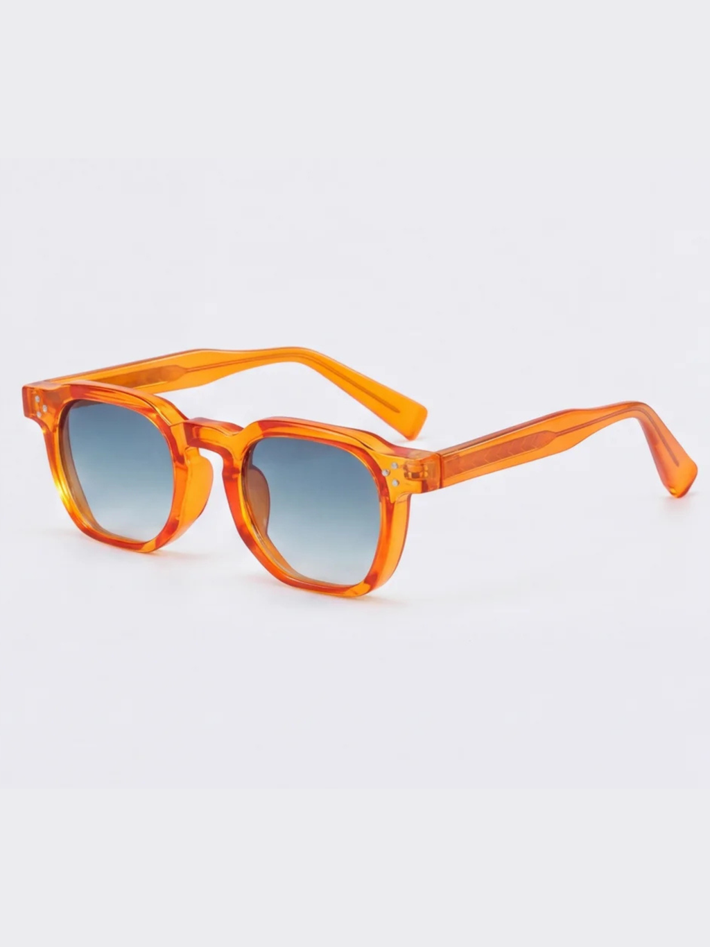 Kelyon orange