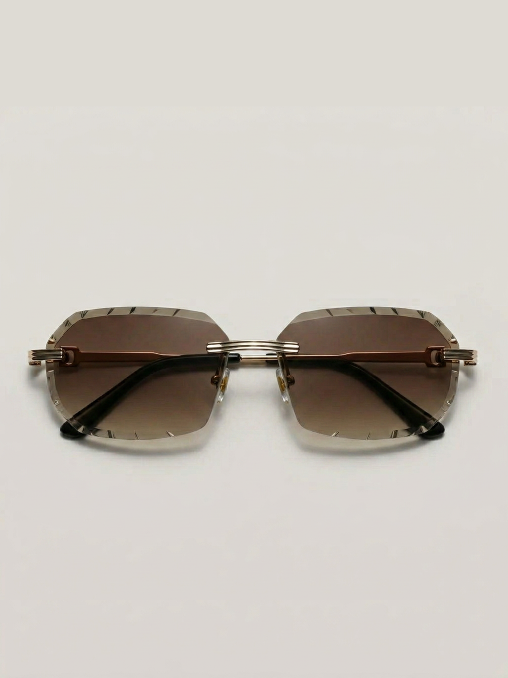 Lunaris Brown